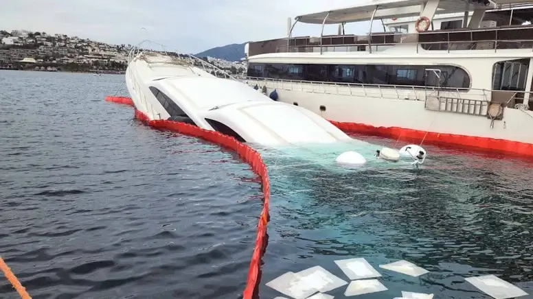 Bodrum’da motor yatlar durdukları yerde battı: Gümbet’te şaşırtan olay