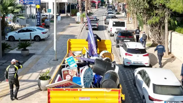 Bodrum’da Kamusal Alanlar İşgallerden Temizleniyor: Zabıta 2025’te 1.171 Tespit Yaptı
