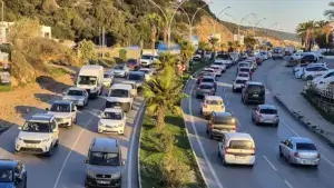 Yılbaşı Öncesi Bodrum’da Trafik Kilitlendi