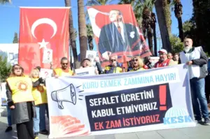 KESK Üyeleri Bodrum’da İş Bıraktı: Ek Zam Talebi Meydanda Dile Getirildi