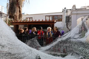 Bodrum’da Kadınların Nefesi Sanata Dönüştü