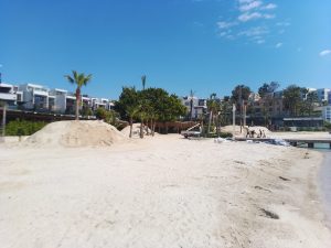 Bodrum Gökçebel’de Kıyı İhlali İddiası: Kum Dökümü Ve Kaçak İskele Tartışması