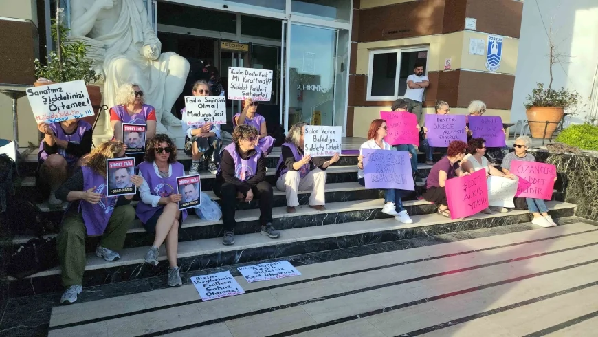 Ozan Güven’in Bodrum’daki Oyununa Kadınlardan Protesto