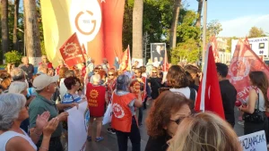 CHP Krizinde Mağdur Kim: Kaybeden mi, Görevden Alınan mı, Üyeler mi?