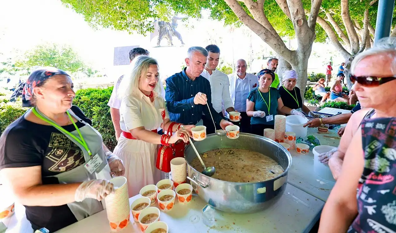 Bodrum’da Muharrem Ayı Aşure Lokmalarıyla Tamamlandı