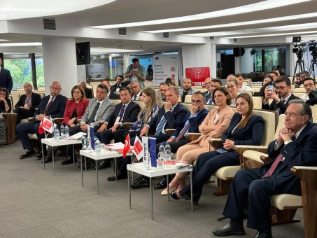 Muğla Büyükşehir Belediyesi’ne Genç Dostu Kent ödülü