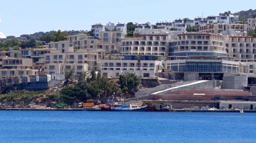 Küçükbük’te İnşaat Yasağı Tepkisi: Deniz ve Gürültü Şikâyeti Büyüyor