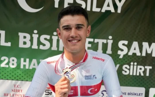 Muğlalı Bisikletçi Samet Bulut Türkiye Şampiyonu Oldu