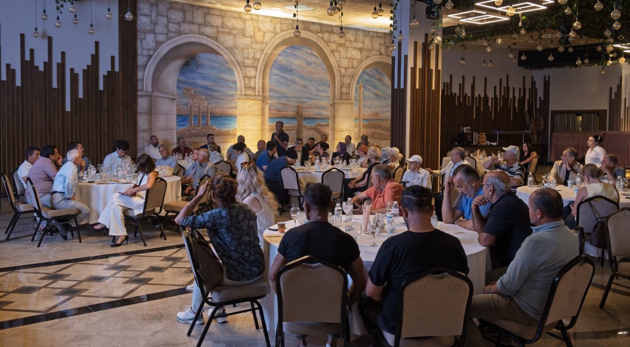 AK Parti Bodrum’da 49 Mahalle Başkanıyla Saha Toplantısı