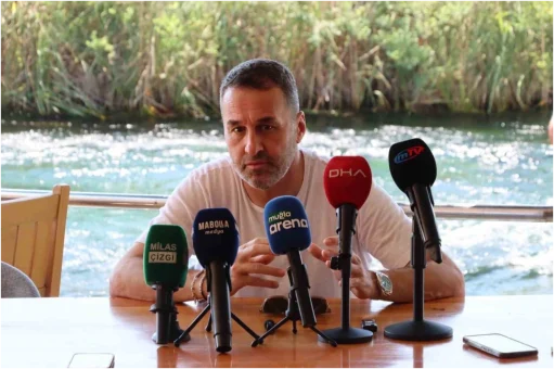 Yalçın Koşukavak’a kadın gazetecilerden sert tepki
