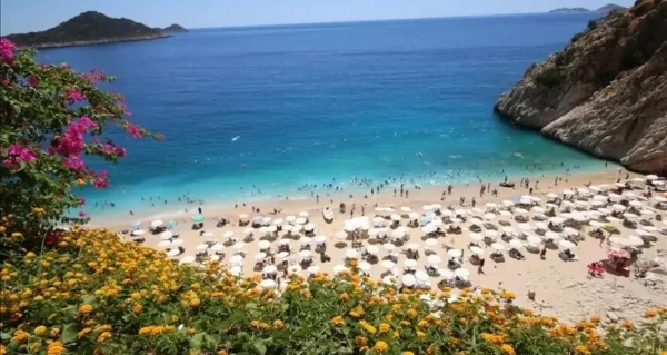 Türk turistler kesenin ağzını açtı: Tam 361 milyon 978 bin dolar