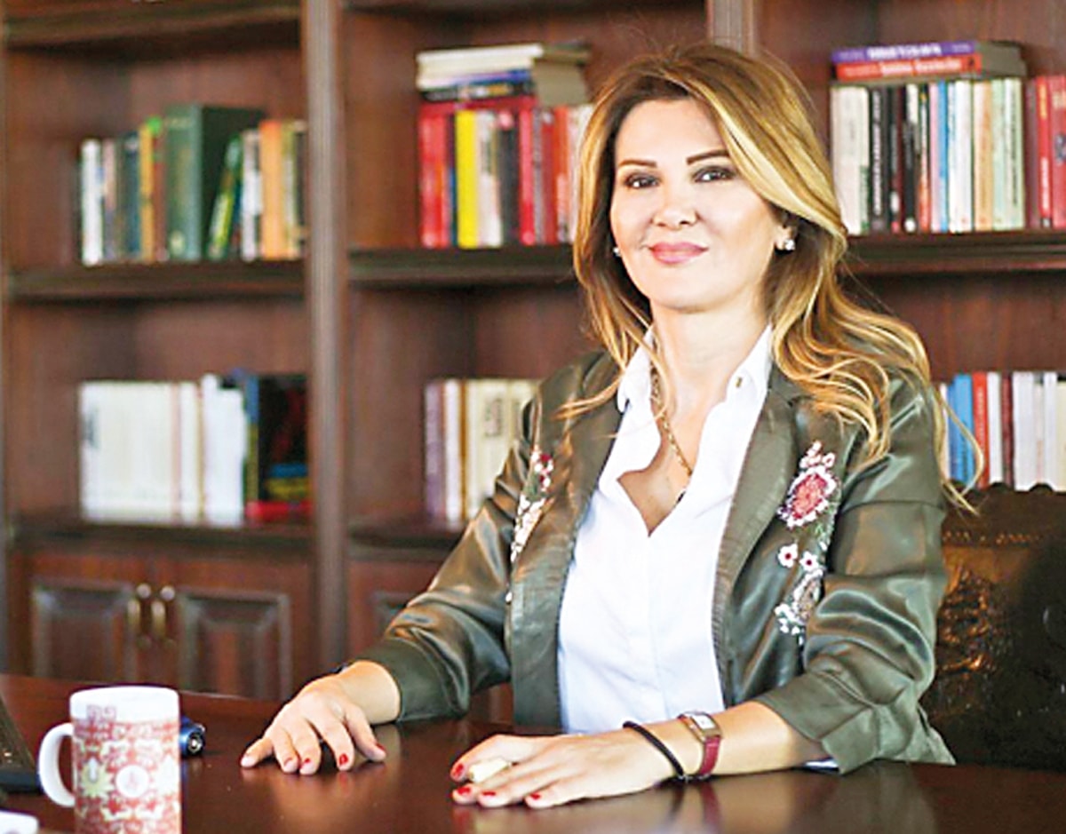 Yürüyüş yaparken neden telefondan uzak durulmalı?